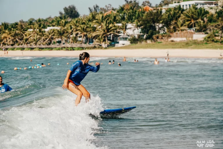 Vacanza in Vietnam Mui Ne Surfing