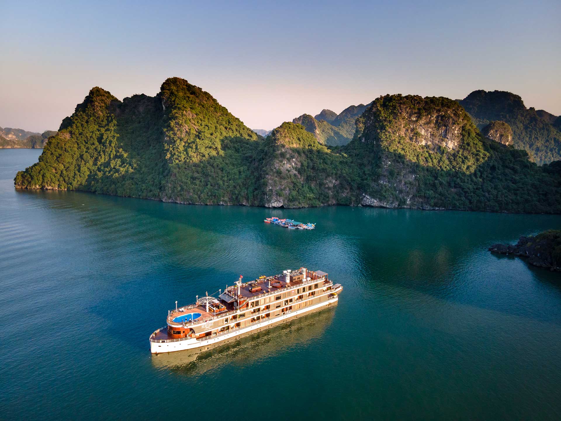 lan ha bay